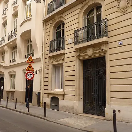 شقة Prestigious 2 Bedroom Near Champs Elysees
